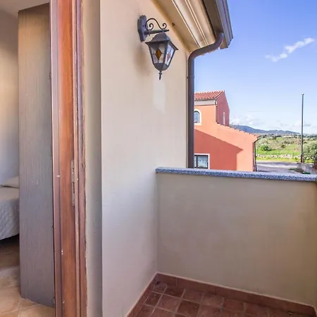 Guesthost - La Rosa Dei Venti Flats With Veranda Olbia