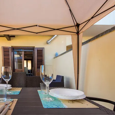 Appartement Guesthost - La Rosa Dei Venti Flats With Veranda *