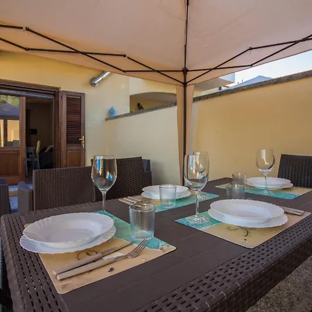 Guesthost - La Rosa Dei Venti Flats With Veranda Appartement