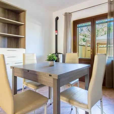 Guesthost - La Rosa Dei Venti Flats With Veranda Appartement